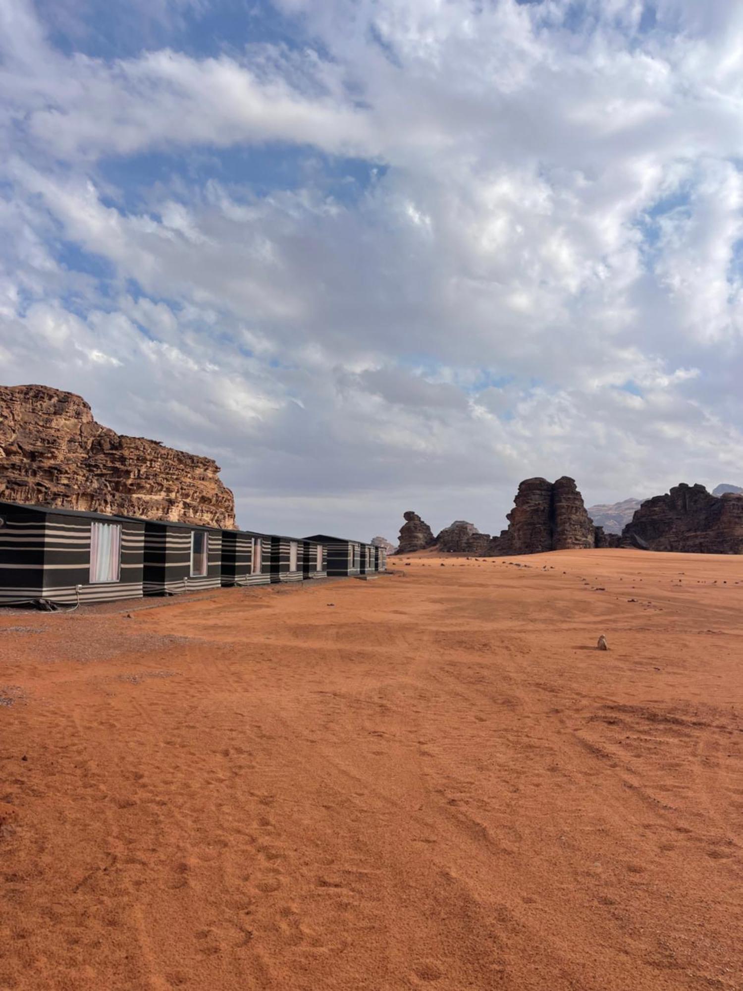 Wadi Rum Star Camp Экстерьер фото
