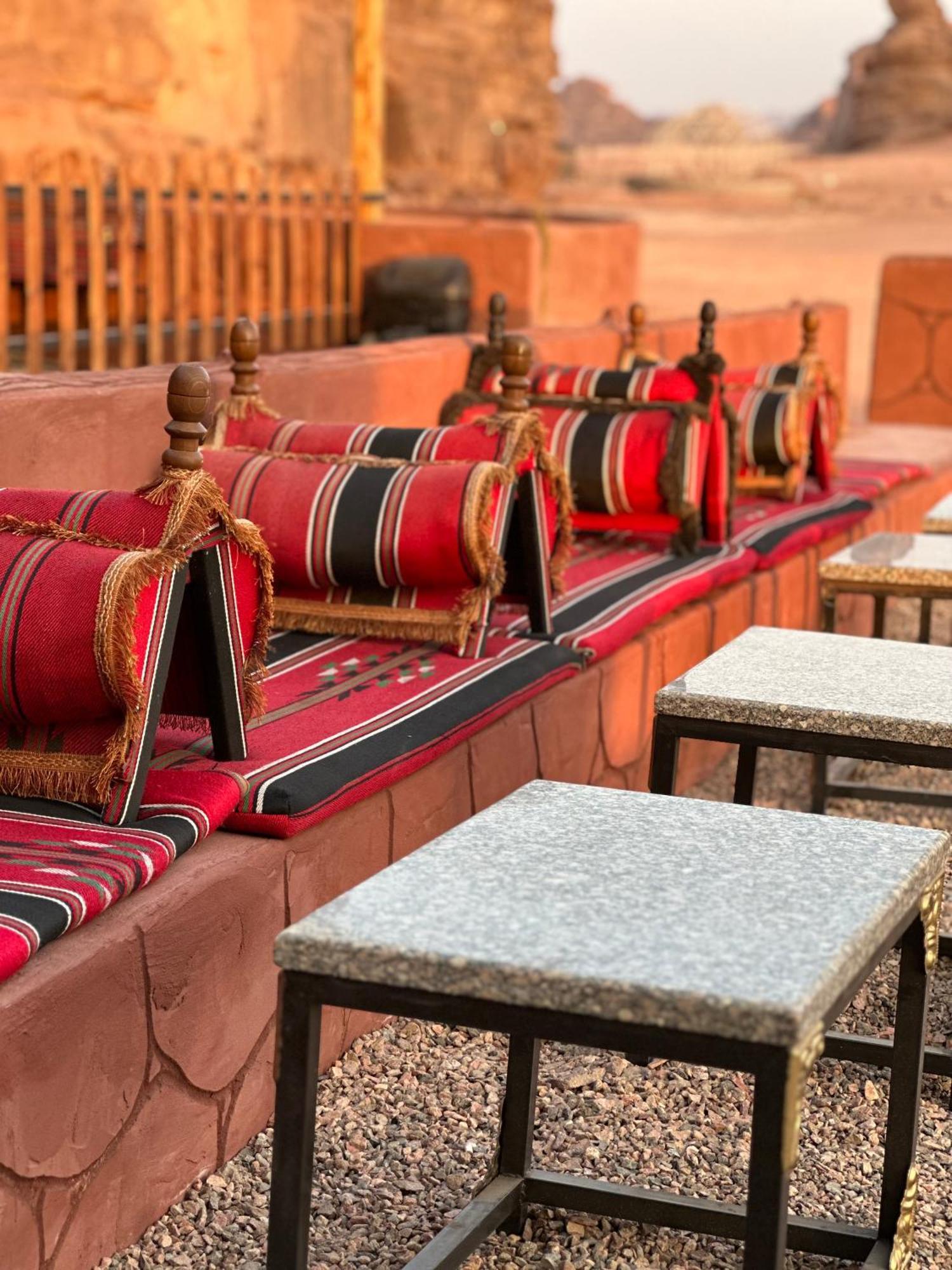 Wadi Rum Star Camp Экстерьер фото